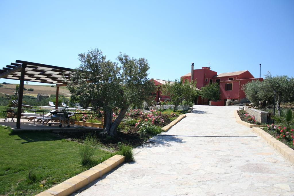 B&B Baglio Degli Ulivi Crocevie 외부 사진