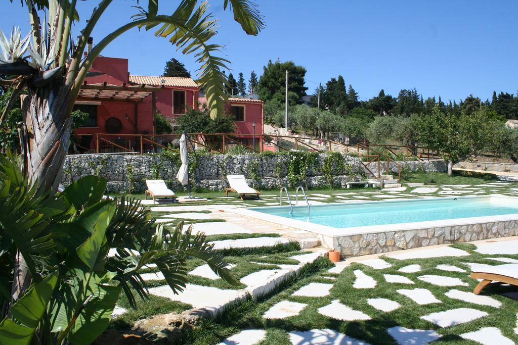 B&B Baglio Degli Ulivi Crocevie 외부 사진